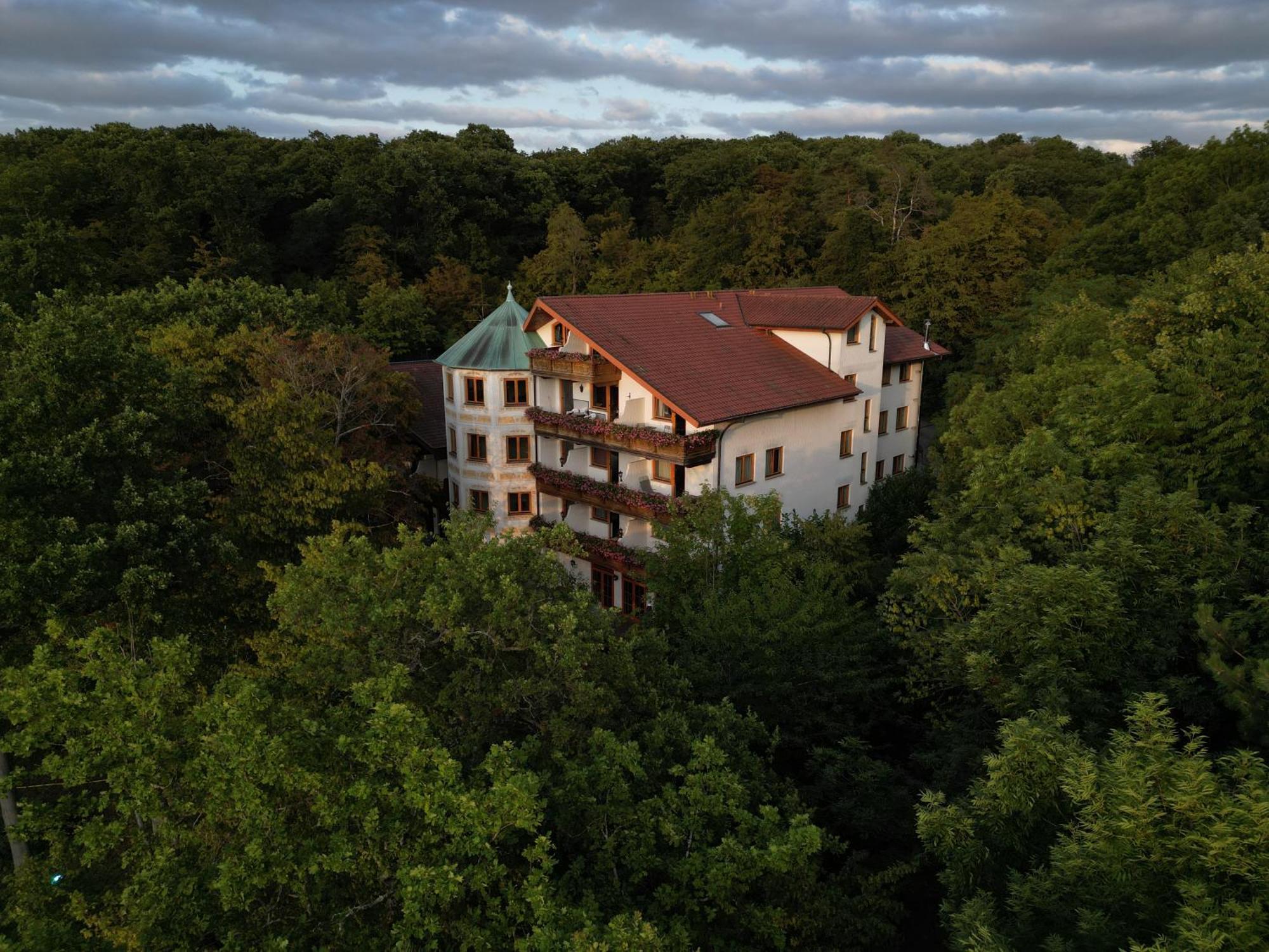 Hotel-Restaurant Kreuzberghof Tagungs- Und Veranstaltungshotel Tiefenbach  Exteriér fotografie