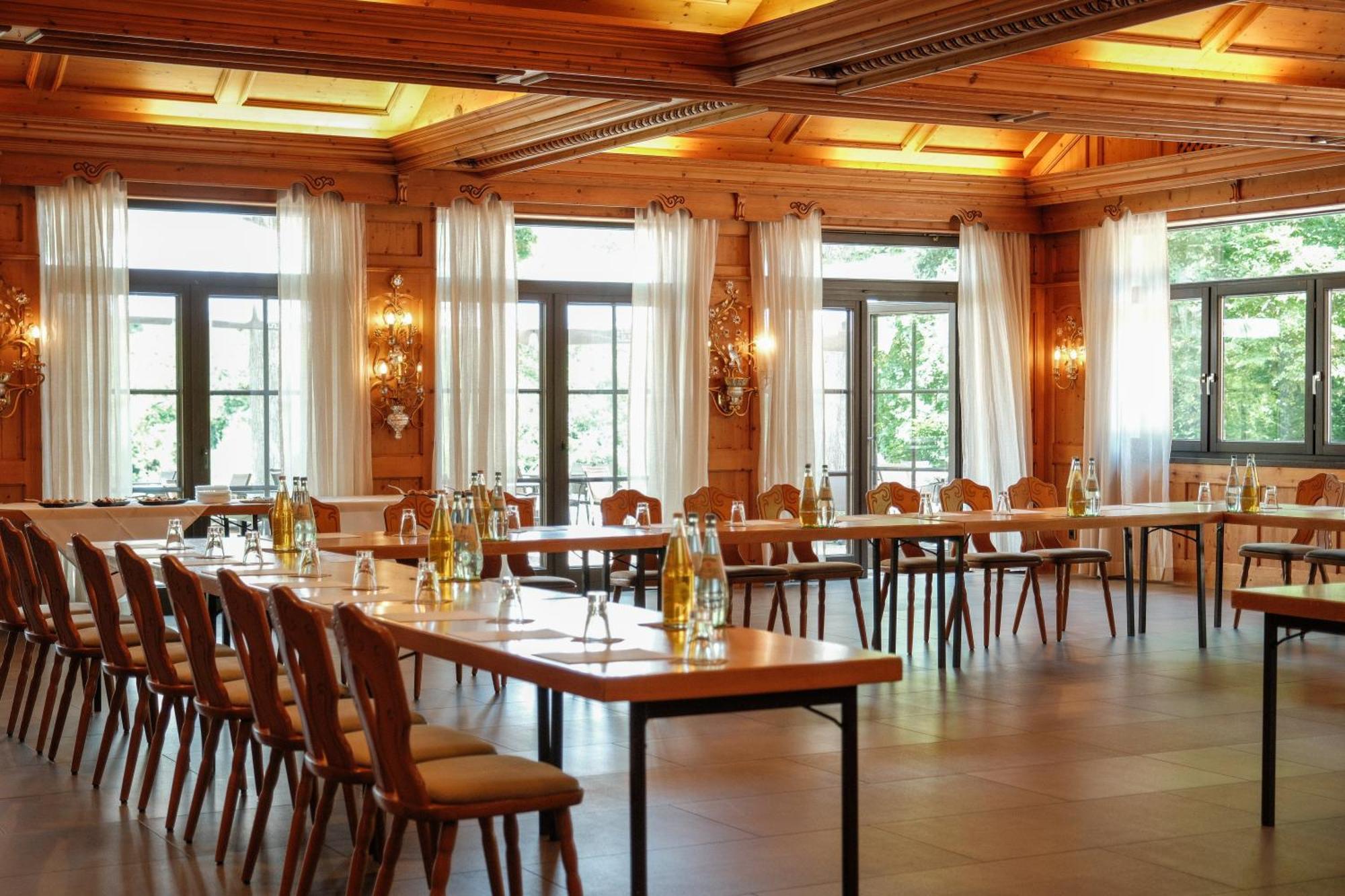 Hotel-Restaurant Kreuzberghof Tagungs- Und Veranstaltungshotel Tiefenbach  Exteriér fotografie